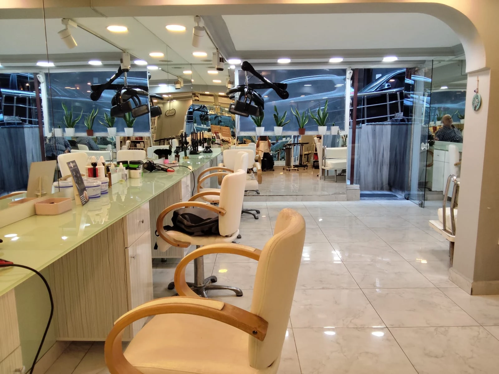 Salon galeri fotoğrafı