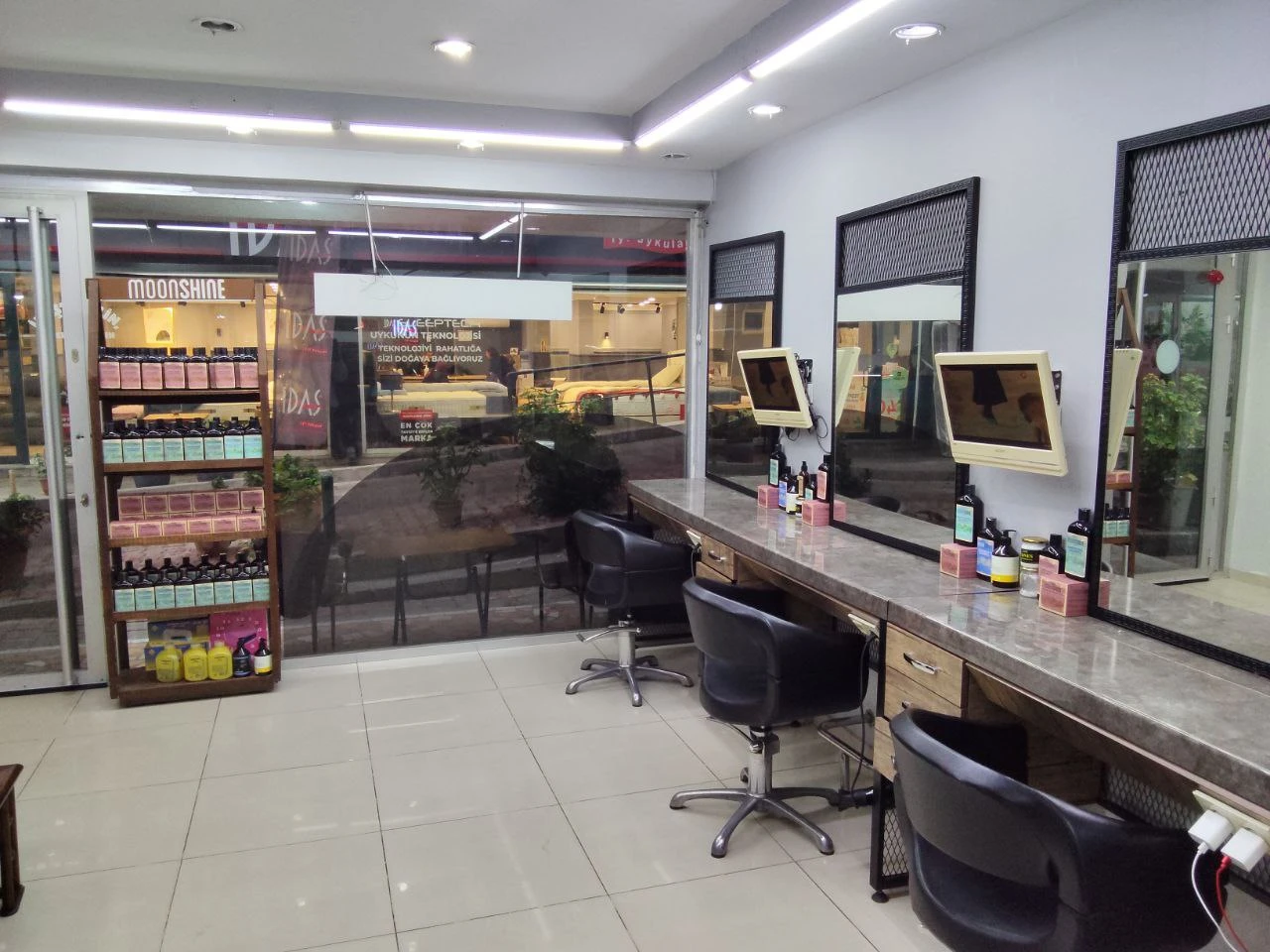 Salon galeri fotoğrafı