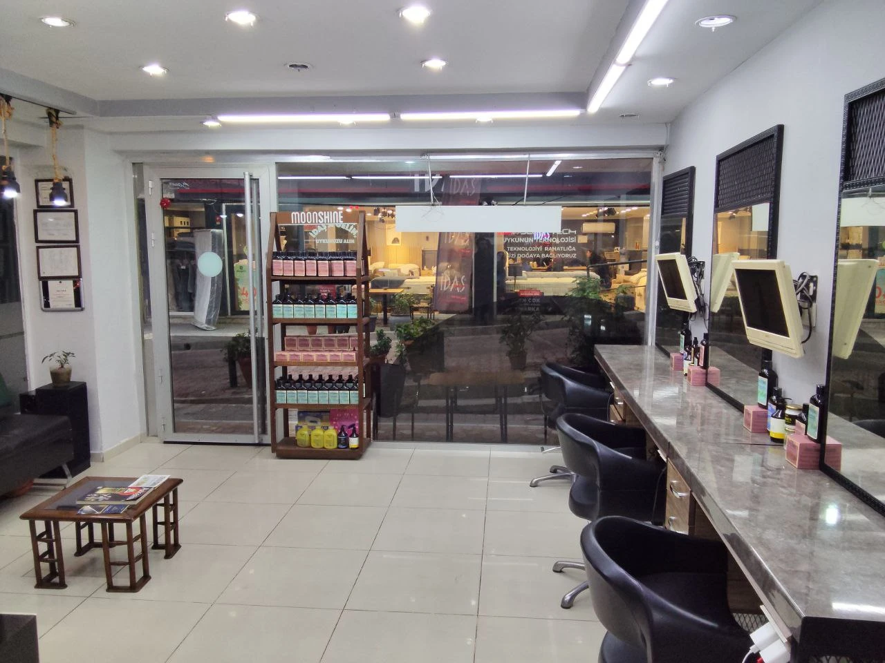 Salon galeri fotoğrafı