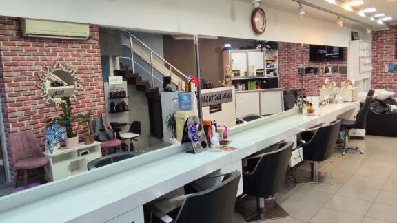 Krepe Bayan Kuaförü