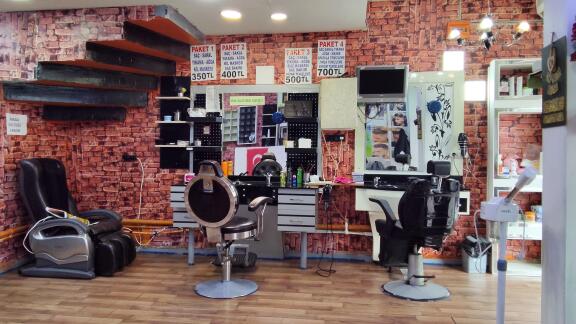 By Sihirli Eller Erkek Kuaförü