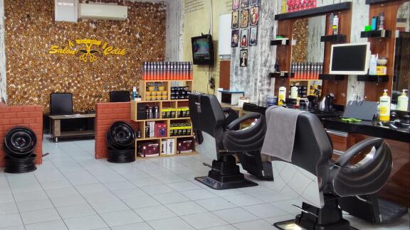 Çelik Salon