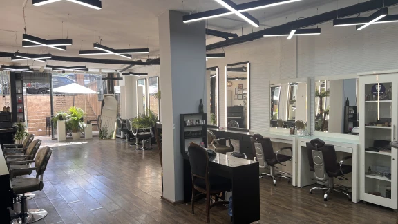 Bora Erkal Hair Styles