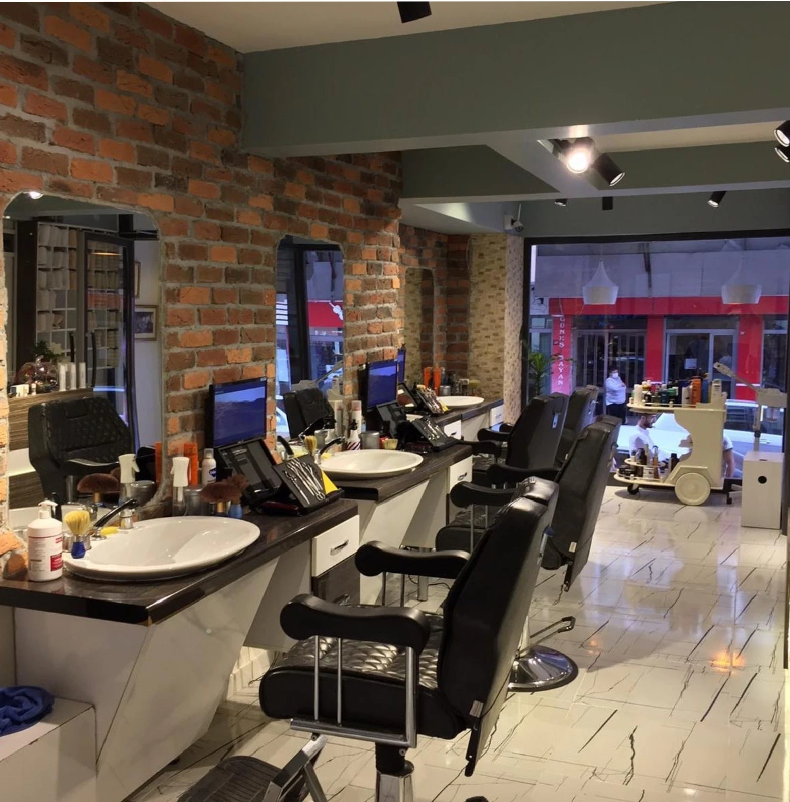Barbershop Kenan Şen
