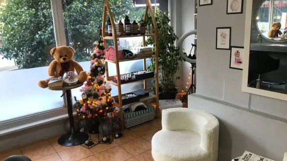 Salon Stone